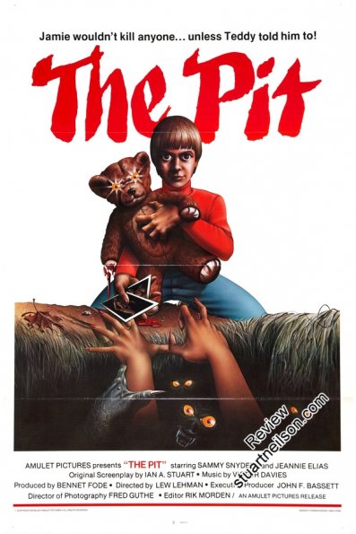 Pit, The [aka Teddy] (1981)